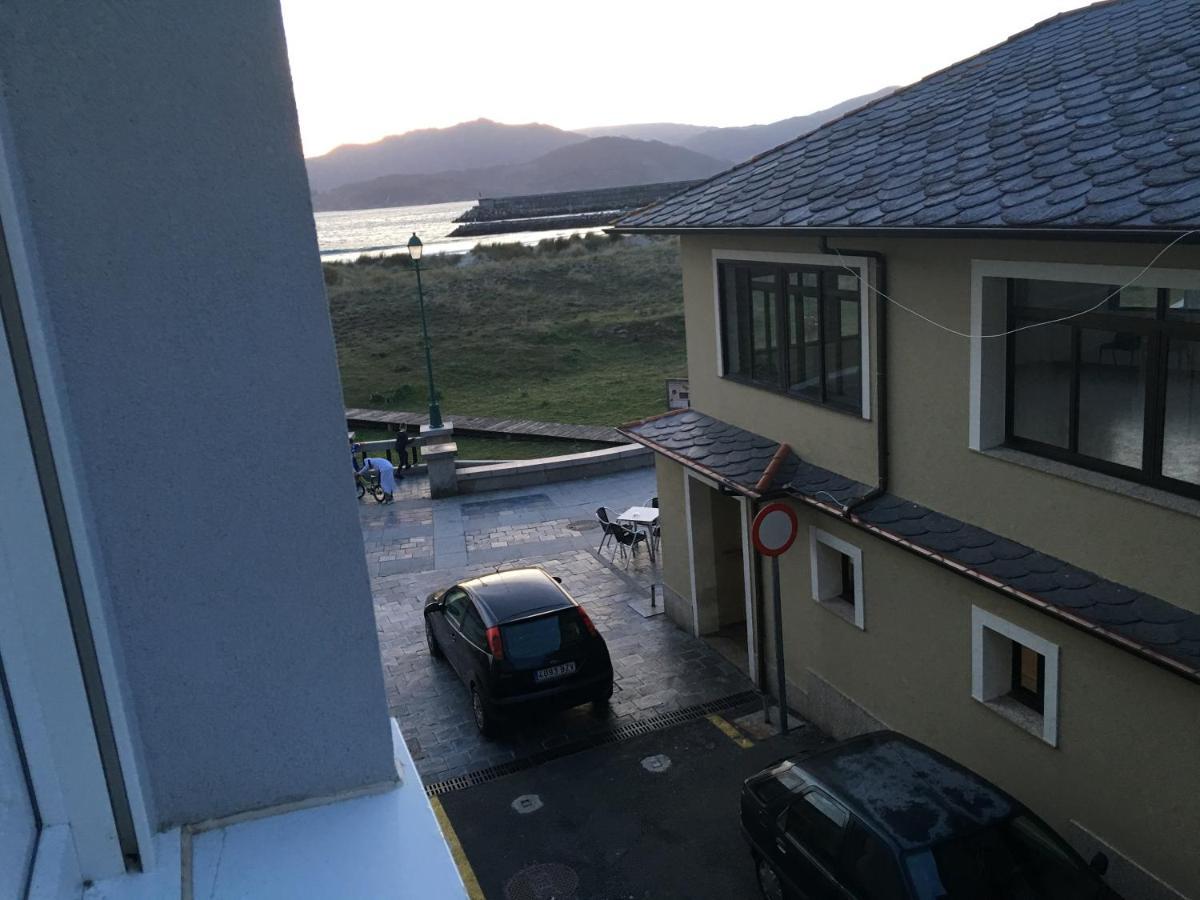 Apartamentos Playa De La Concha Porto de Espasante Kültér fotó