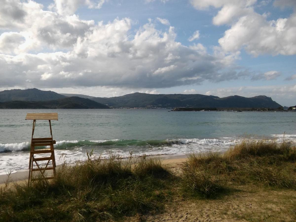 Apartamentos Playa De La Concha Porto de Espasante Kültér fotó